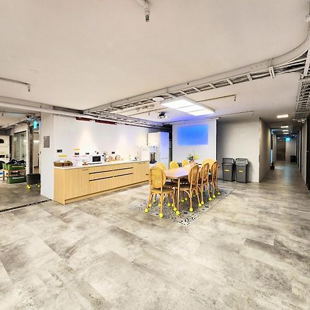 Just Live Hostel Taipei Luaran gambar